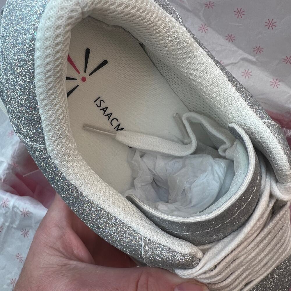 Isaac Mizrahi Glitter Sneakers Casual sz 5.5 Low-Top Lace-Up Womens Shoes Silver - Picture 7 of 10